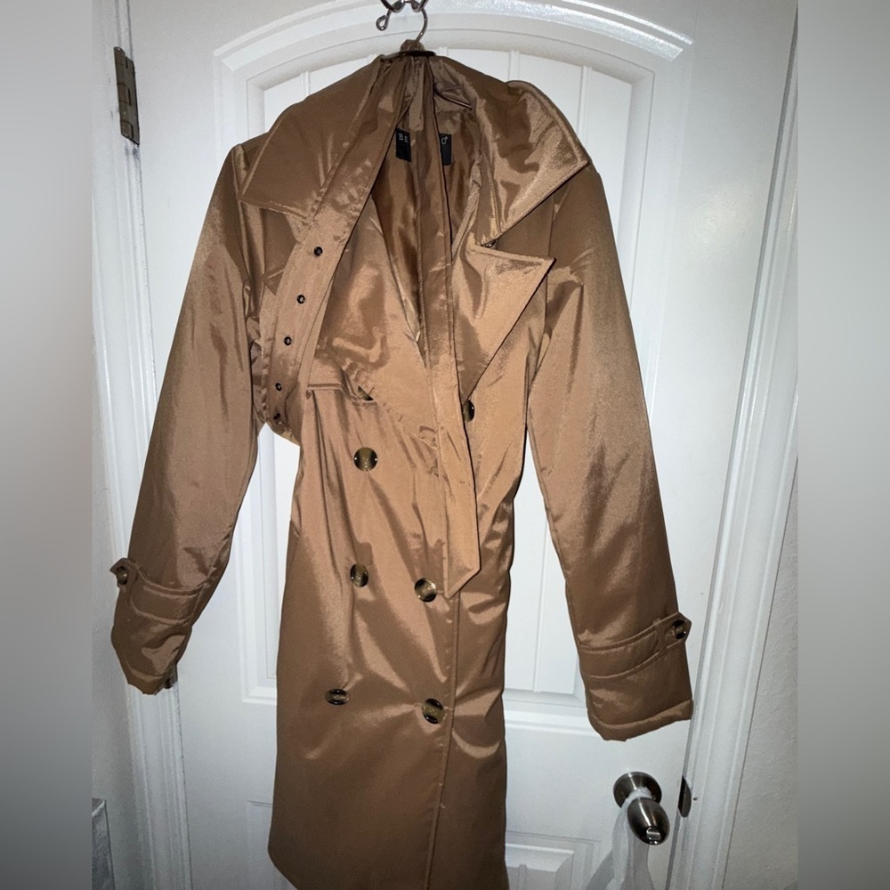 Bernardo Tan Belted Trench Coat New NWT - Picture 10 of 11